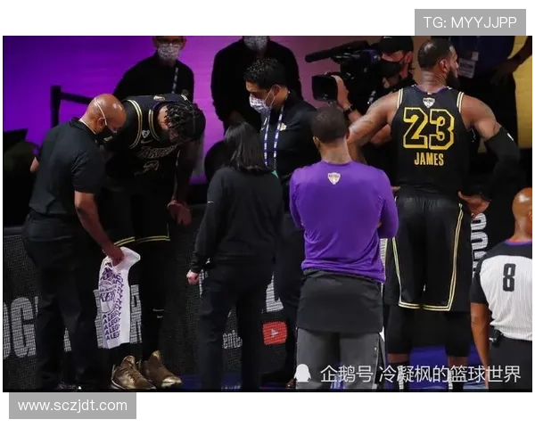 莫里斯转投莫斯塔尔日林斯基